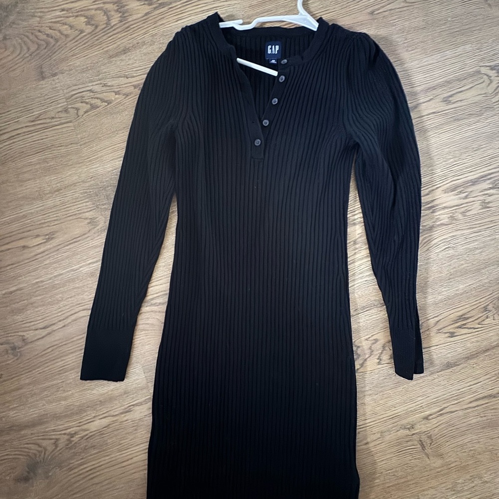 GAP Elegant Black Long Sleeve Dress